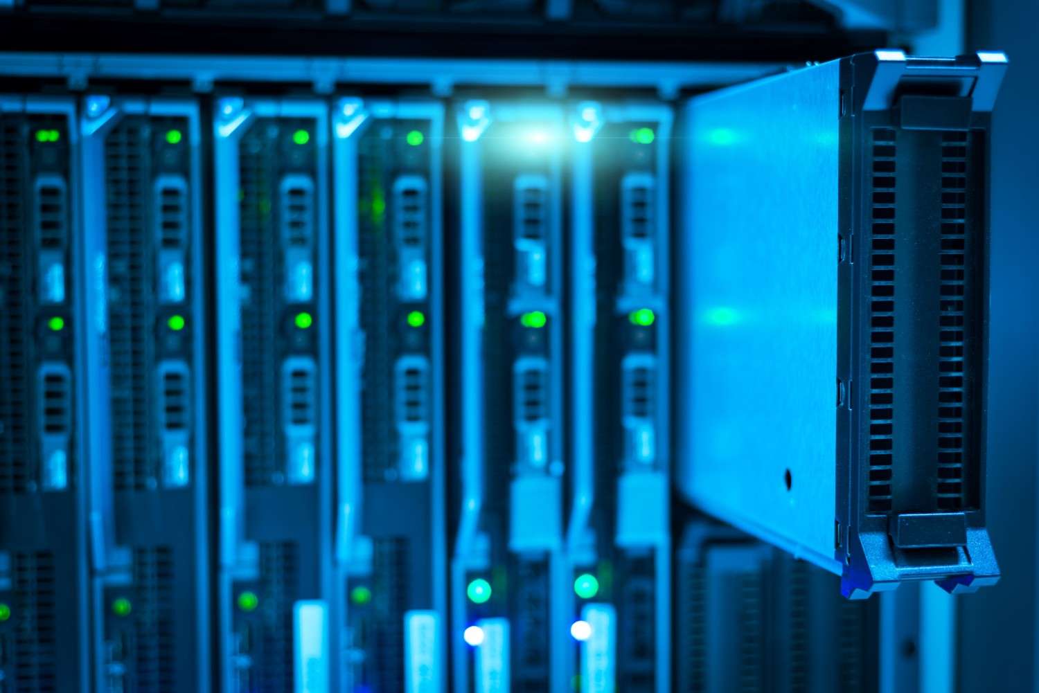 Why Tokyo and Osaka Dominate the Japan Data Center Market