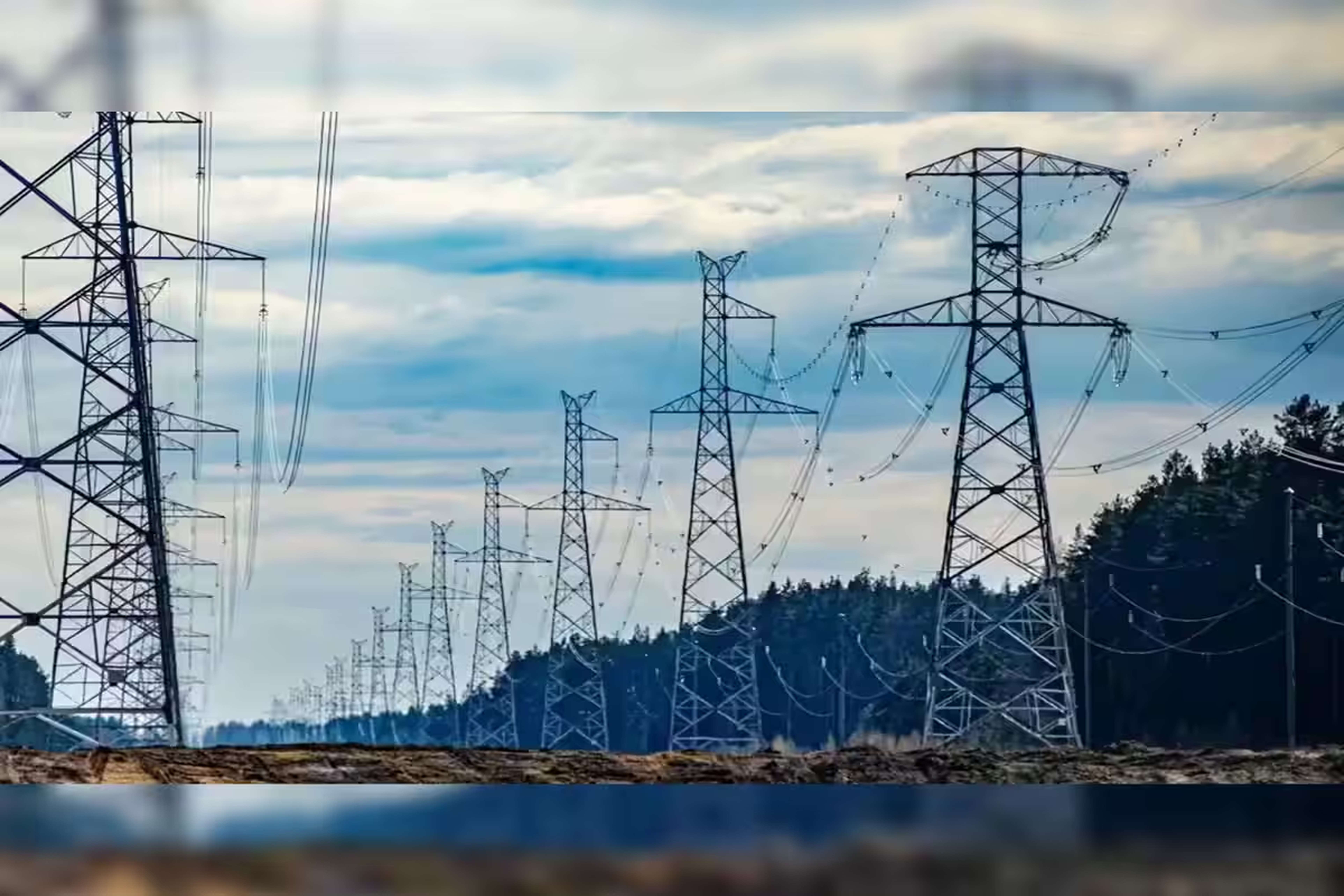 Grid Bottlenecks: Why Renewable Projects Are Stuck Waiting to Connect