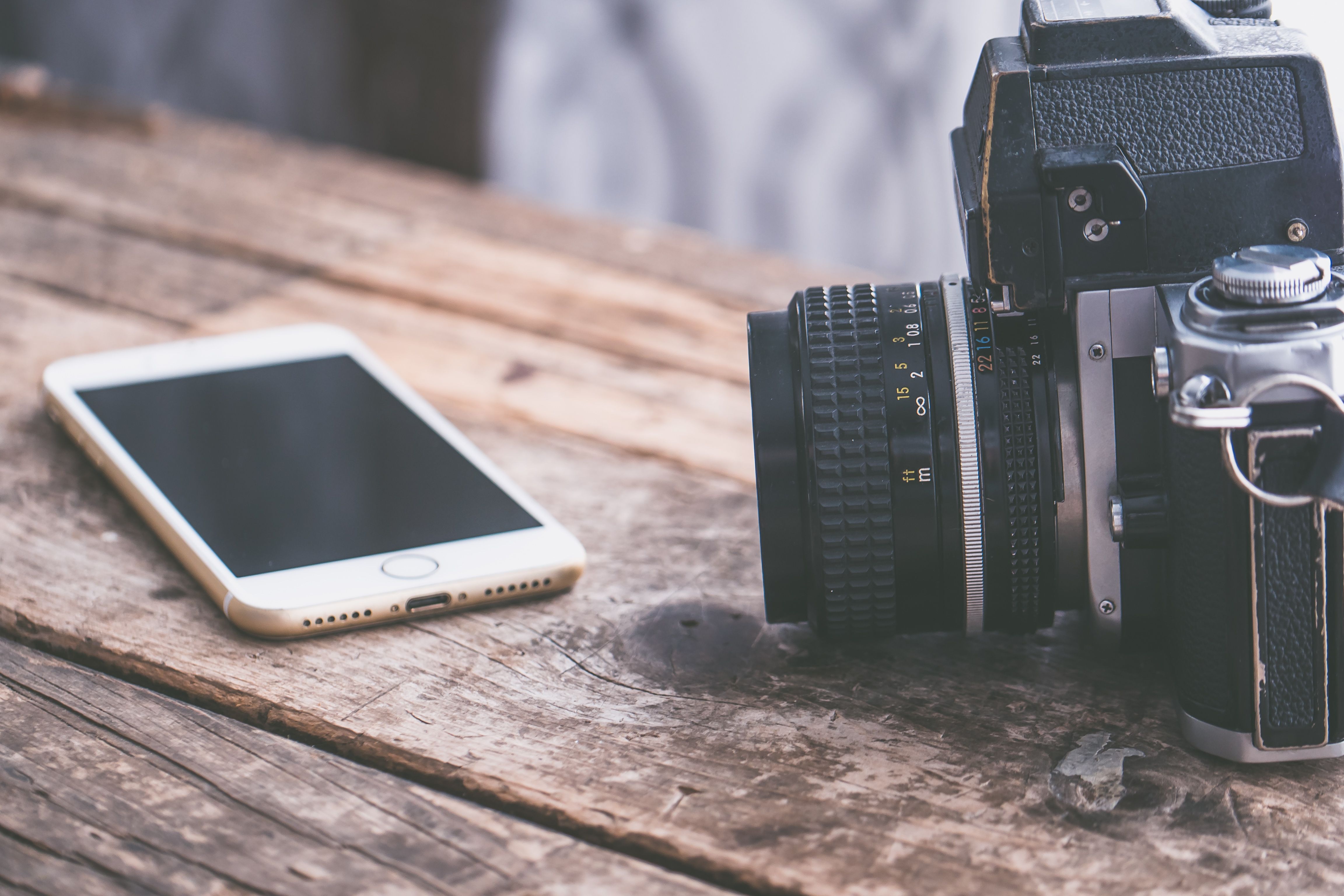 New Epignosis Insights Report Finds “Digital-Native Wins” Narrative Oversimplifies the Banking Experience Gap