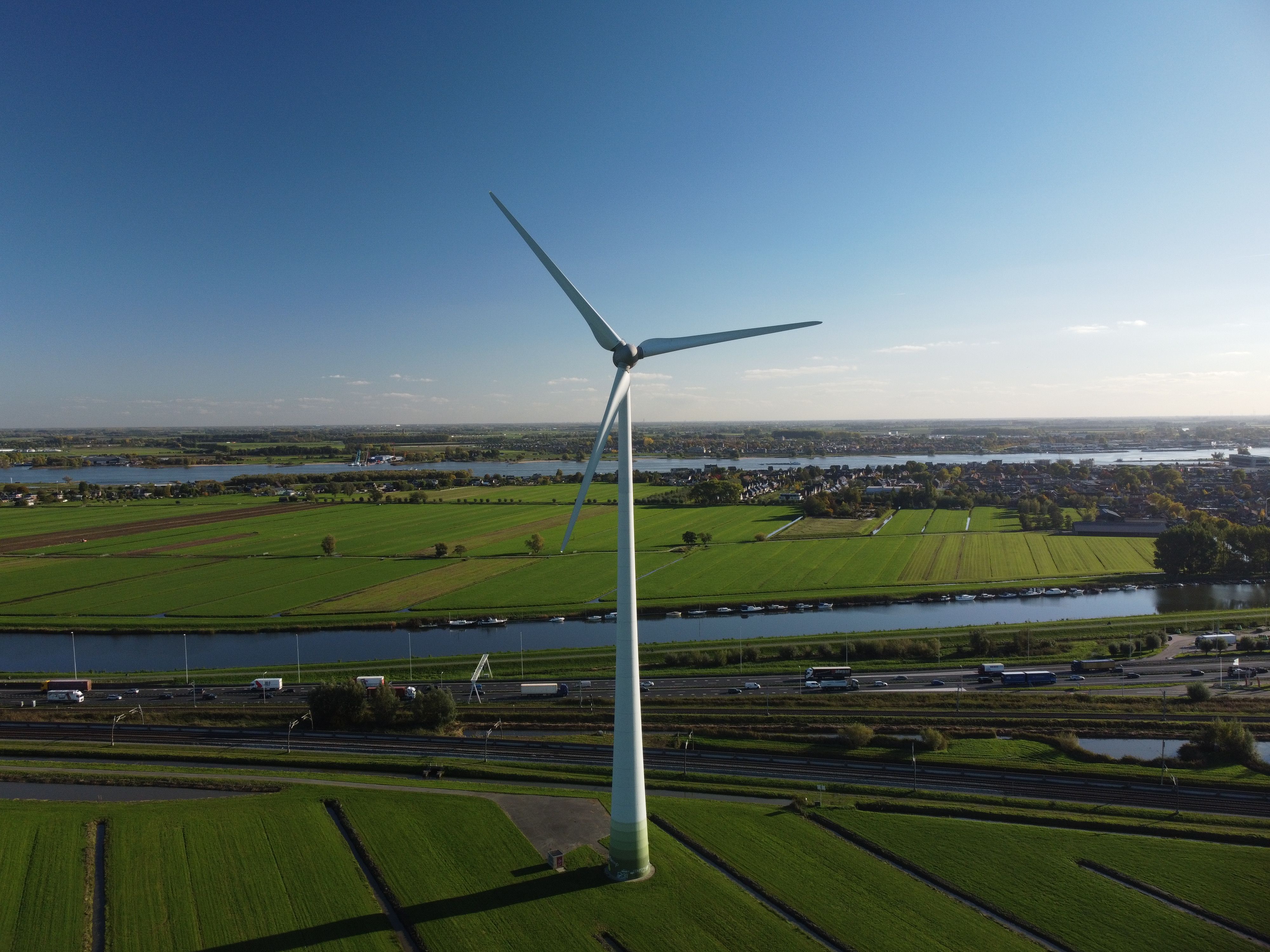 Epignosis Insights Launches Global Green Hydrogen Price Tracker, Finds EU Auction Premiums Widening as IEA Cuts 2030 Outlook