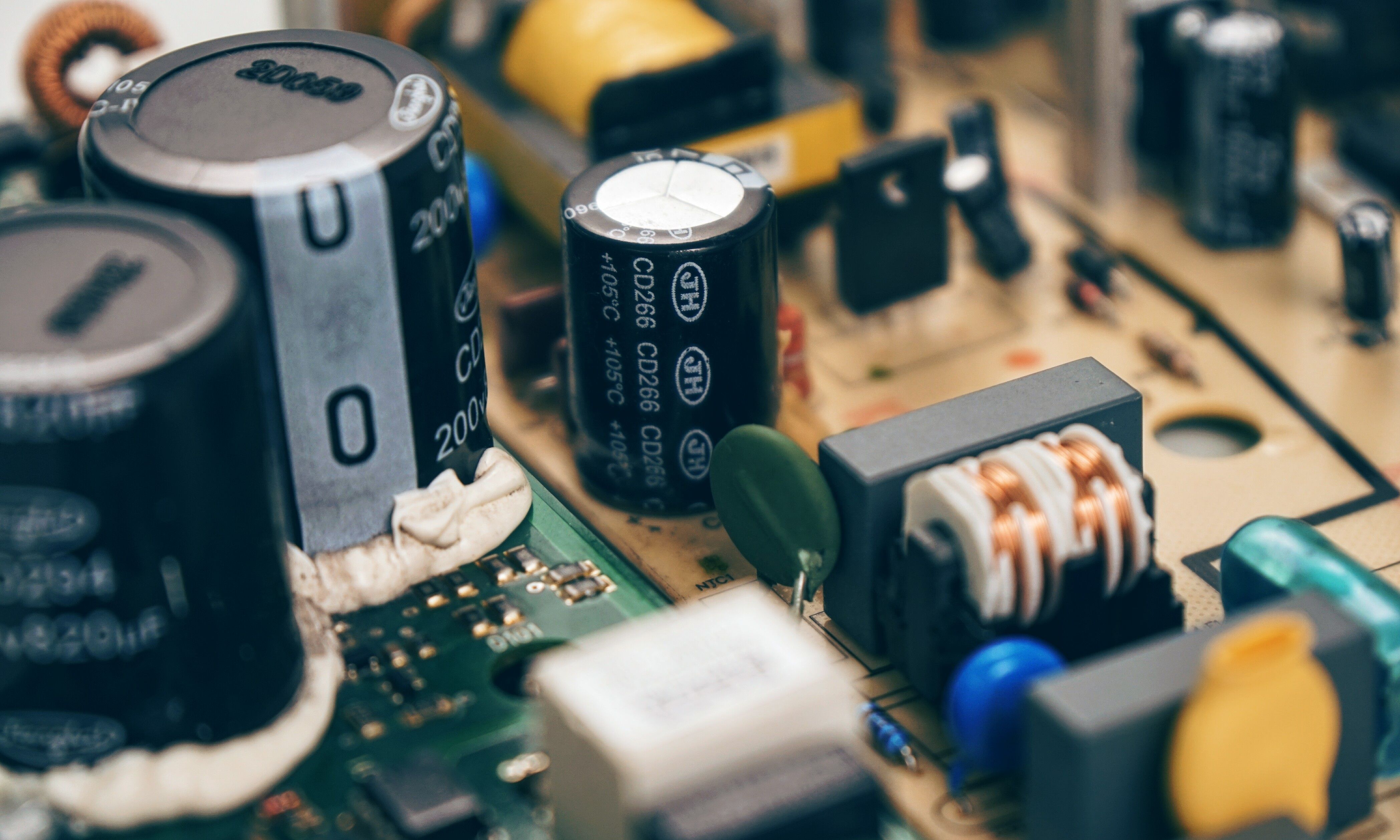 Asia Passive Component Prices Climb Sharply in Q3 2026 as AI Demand and Raw Material Costs Converge
