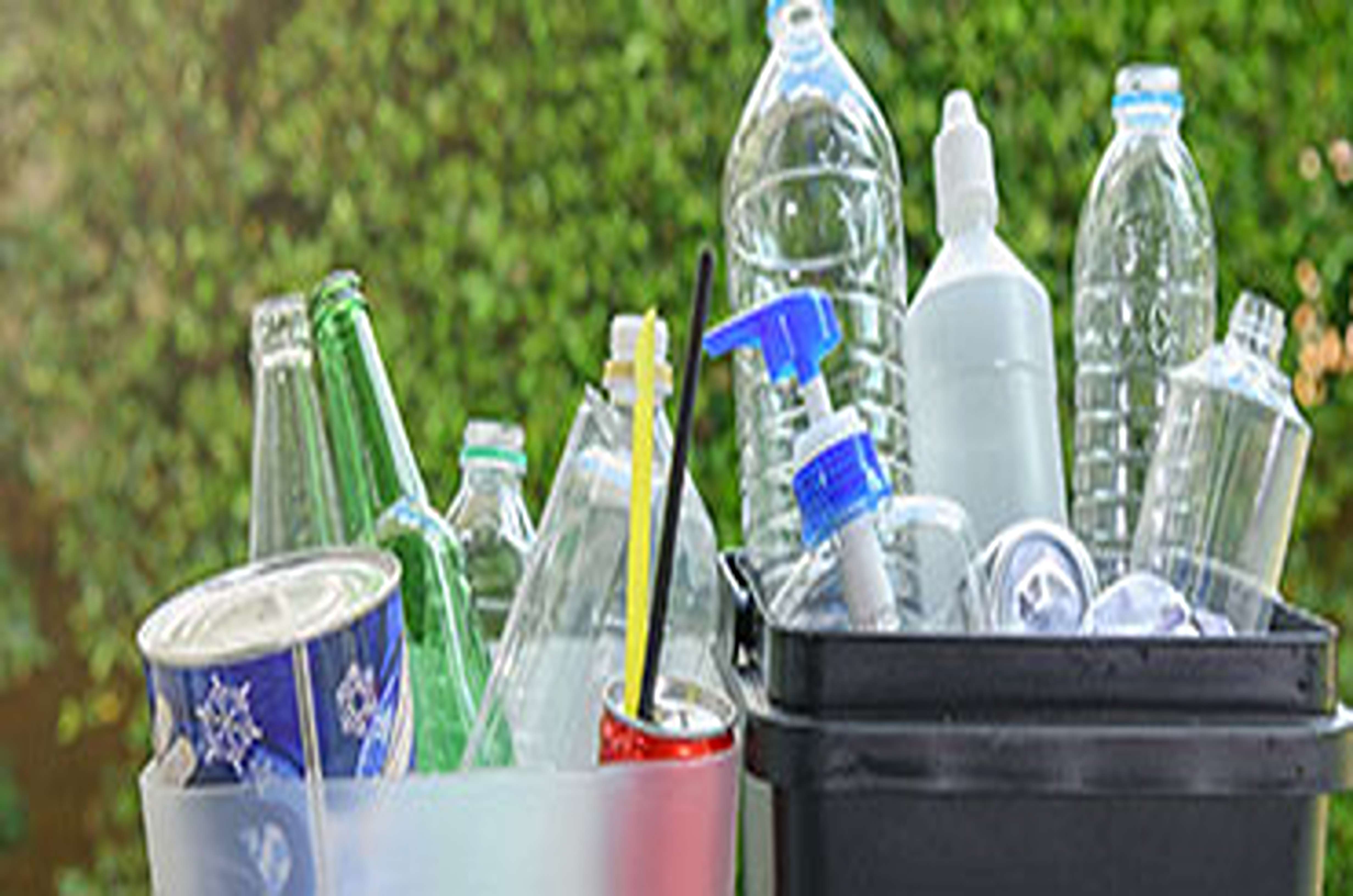 Global Recycled PET (rPET) Price Tracker